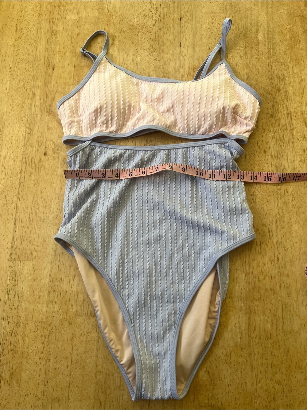 Textured Two-Piece Swim Set in Light Violet and light pink - no tags